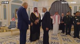 ▲黃仁勳在沙烏地阿拉伯與川普會面。（圖／美聯社／達志影像）
