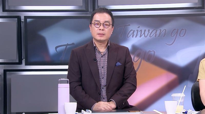 當初罷綠委時,國民黨還稱與黨無關,是公民團體自發性的,鍾年晃諷刺表示「原來你們那個公民團體,正好叫做,中國國民黨中央委員會」。(圖/翻攝畫面)