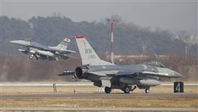 2名台灣人涉嫌於10日上午在位於平澤的烏山空軍基地非法拍攝美國軍事設施和設備。(示意圖／美聯社／達志影像)