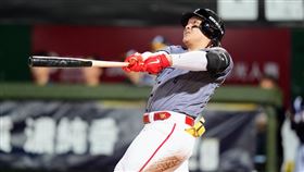 ▲味全龍吉力吉撈．鞏冠炸裂滿貫砲。（圖／味全龍提供）