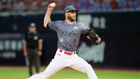 ▲味全龍投手鋼龍。（圖／味全龍提供）