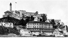 川普喊重啟惡魔島！他揭獄中生活地板詭亮