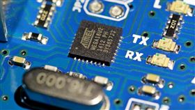 ▲智伸科半導體設備關鍵零組件，受大廠驗證核可後持續量產出貨使營收規模擴增。（示意圖／PIXABAY） 