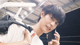 Teddy陳向熙爆出閃兵。（圖／翻攝自臉書）