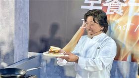 黑白大廚,愛德華,拉亞漢堡,台式早餐(記者 賴俊佑 攝影)