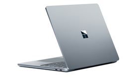 全新13吋的Surface Laptop是微軟迄今最輕薄的筆電機型。（圖／台灣微軟提供） 