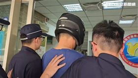 對於簡男，大樓保全：沒有特別暴力的印象。（圖／翻攝畫面）