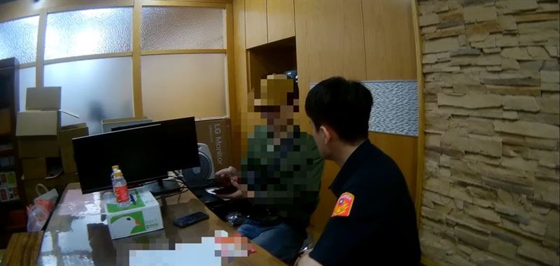 台中陳姓男子誤信廣告加入交友群組,不斷被要求升級會員,短短幾天匯出數萬元。(圖/翻攝畫面)