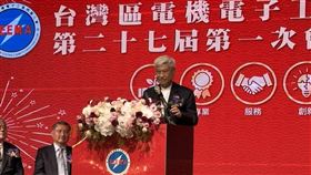 ▲台灣面臨關稅與匯率壓力，政府強化外銷融資與研發升級措施。八大工商團體發布聯合聲明，支持台電千億撥補案，避免電價上漲拖累經濟與民生。全國工業總會副理事長陳進財亦表示，灣這條完整而關鍵的供應鏈，其實對美國自身來說，台灣是讓美國再次偉大的幫手，不應該被斷手斷腳！（圖／記者師瑞德攝影）