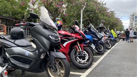 重機包圍交通部,重機,高速公路,國道,大型重機。（圖／記者楊晏琳攝影）