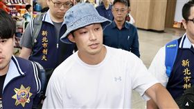 閃兵,棒棒堂男孩,威廉,廖亦崟,新北刑大。（圖／記者鄭孟晃攝影）