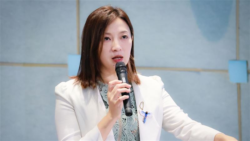 藍營「除瑜回收」喊卡！陳乃瑜親自回應了