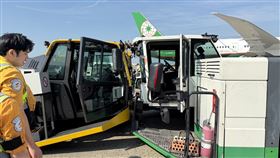 桃園機場,星宇航空,機坪,長榮（圖／翻攝自網路社群）