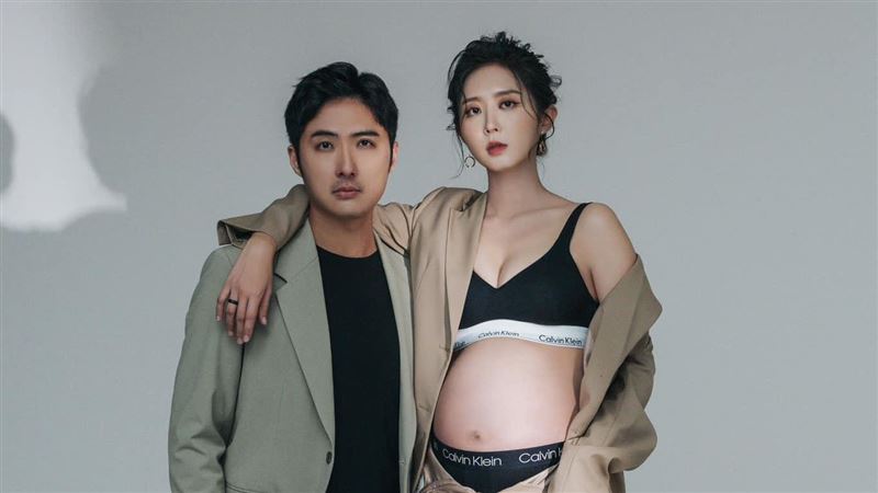 洪詩、李運慶。(圖／翻攝自臉書)