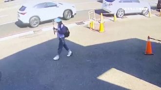 高雄也有！疑有中籍女校外直播　家長憂心