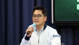 ▲國民黨祕書長黃健庭與發言人楊智伃16日宣布發起519「全民叭賴」行動。（圖／國民黨提供）