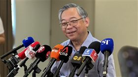 新加坡副總理：星國正與美方磋商藥品關稅議題新加坡副總理兼貿工部長顏金勇16日表示，針對美國可能對藥品與半導體課徵關稅，新加坡正與美方進行藥品的相關協商，需進一步討論細節才能達共識。中央社記者吳昇鴻新加坡攝  114年5月16日