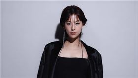 西內麻里亞拋出引退震撼彈。（圖／翻攝自IG）