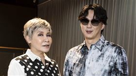 黃小琥練團蕭煌奇探班。（圖／大大娛樂提供）