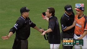 ▲林岳平氣炸衝出休息室理論。（圖／翻攝自CPBLTV）