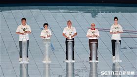 ▲世壯運開幕式，文化節目三【種子聖火】5位聖火代表彭政閔、張艾嘉、黃仁勳、林友茂、林郁婷上台。（圖／記者劉彥池攝影）