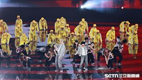 ▲世壯運開幕式，文化節目三【宇宙派對】比莉&周湯豪、中華職棒應援團演出。（圖／記者劉彥池攝影）