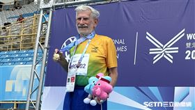 昆凌爺爺也是知名歌手周杰倫岳祖父Quinlivan Laurence James，來台參加世壯運，率先在標槍項目奪金。（圖／記者蔡厚瑄攝影）