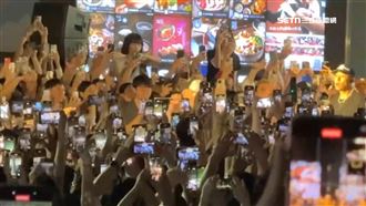 頑童環島快閃　中南部歌迷搶看擠爆引亂象