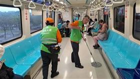 ▲北捷昨（17）日中和新蘆線菜寮站往迴龍的車廂，乘客目擊又大又肥的老鼠亂竄對此北捷今（18）日表示，後續把當事列車送回機廠消毒清潔。圖為示意圖。（圖／北捷公司提供）