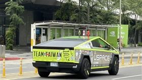 輝達、黃仁勳、周邊商品、特斯拉（圖／記者王文承攝影）