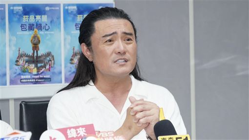 李㼈露面力挺他　全網震驚：原來也是台派