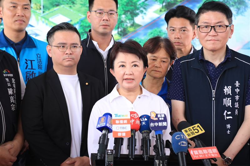 台中市長盧秀燕表示，會持續監督中火燒煤狀況。(圖／翻攝畫面)