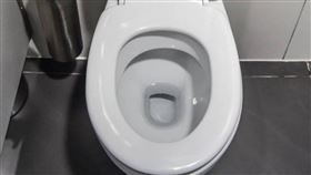 ▲泰國曼谷一名女子上廁所時，下體竟掉出一名嬰兒。（示意圖／翻攝自Pixabay）