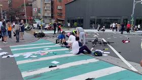 車禍現場情形。（圖／翻攝畫面）