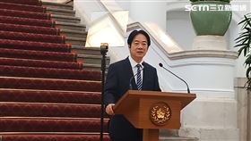 賴清德總統今（20）日以「迎風轉型 穩健前行」為題，在總統府舉行執政周年談話記者會。（圖／記者盧素梅攝影)