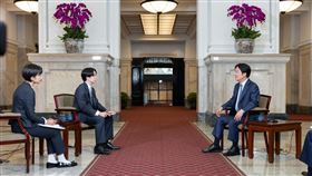 日本天團「嵐」成員櫻井翔日前專訪賴清德總統。（圖／總統府提供)