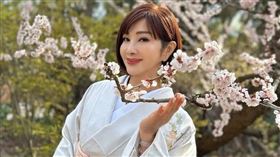 陳美鳳飛日本拍外景。（圖／翻攝自陳美鳳IG）