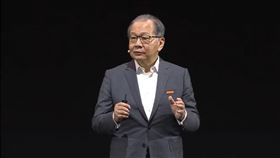 蔡力行強調聯發科不只是晶片設計公司，更是引領全球數位轉型的關鍵推手。（圖／翻攝自YT@COMPUTEX