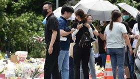 ▲車禍現場舉行招魂儀式，場面哀戚。（鏡報新聞網李智為）