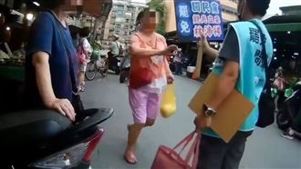 罷林沛祥志工遇襲 婦助跑推人險後腦著地