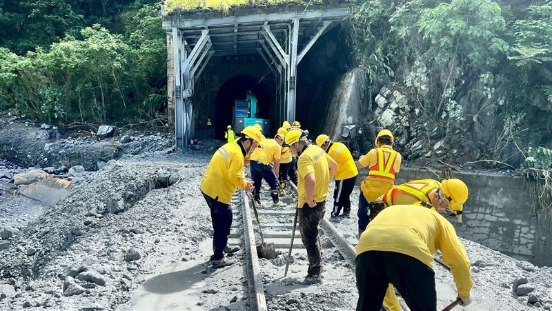 台鐵北迴線狂斷　他曝元凶：花蓮雨難掌握