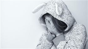 ▲嘉鋼再吞一根，連三跌停股價重摔至6.21元。（示意圖／PIXABAY）