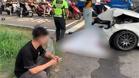 新竹市,毒駕,賓士,虎林國中,逆向,學童, 道具槍,喪屍煙彈,毒品▲圖片描述。（圖／翻攝畫面）