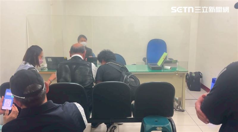 檢方21日下午相驗,初步研判死因為頭部外傷導致死亡。(圖/翻攝畫面)