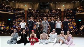 ▲2025南山舞動列車邀請逾2,200名師生，到衛武營欣賞演出。（圖／南山人壽提供）