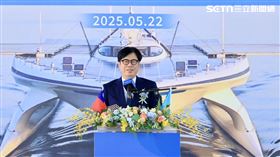 陳其邁出席活動談到補助款被刪，憂愁全寫在臉上。（圖／翻攝畫面）