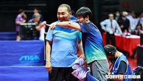 ▲新北市長侯友宜參加世壯運桌球賽事，教練是奧運國手陳思羽。（圖／記者劉彥池攝影）