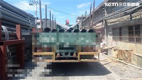 高雄工人從高處墜樓，頭破意識不清送醫。（圖／翻攝畫面）