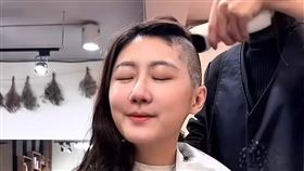 國光女神林茉晶因罹患癌症半年化療六次，副作用掉髮後直接理光頭。（圖／翻攝自林茉晶IG）