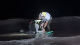 呆寶靜在海邊看見女子受困險喪命。（圖／翻攝自呆寶靜IG）